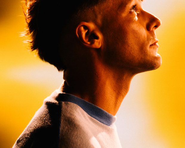 LOUIS TOMLINSON